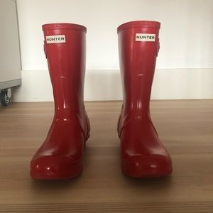 Mid-calf, glossy, red Hunter boots, gently used